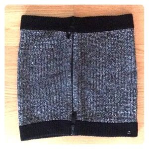 Lululemon scarf/shawl.